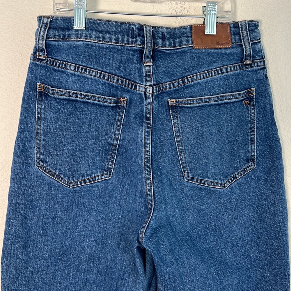 Madewell High Rise Taper Leg Jeans. Size 27 - Picture 8 of 11